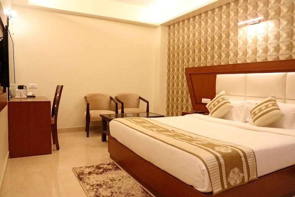 Hotel Varanasi Inn Kültér fotó