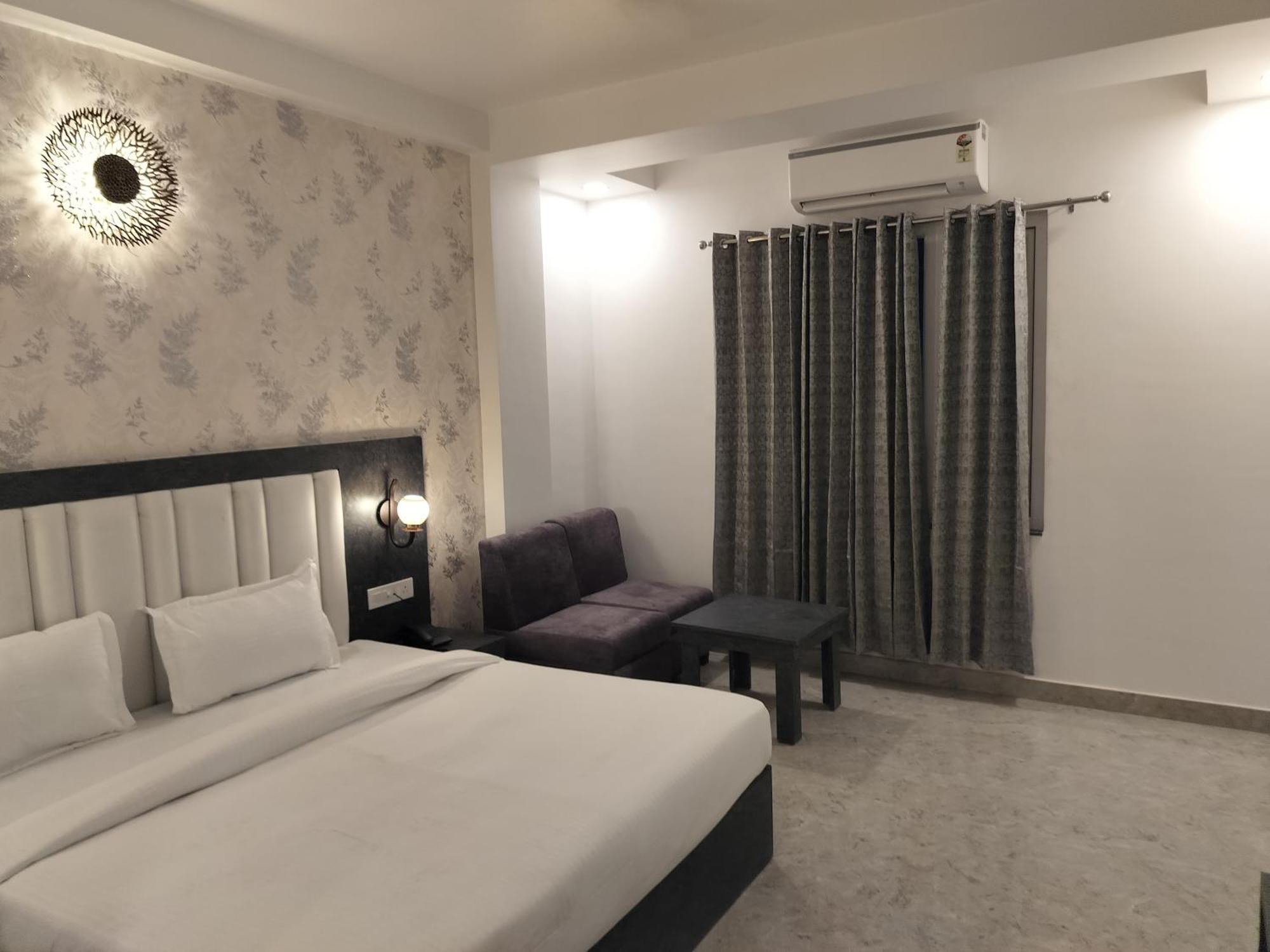 Hotel Varanasi Inn Kültér fotó