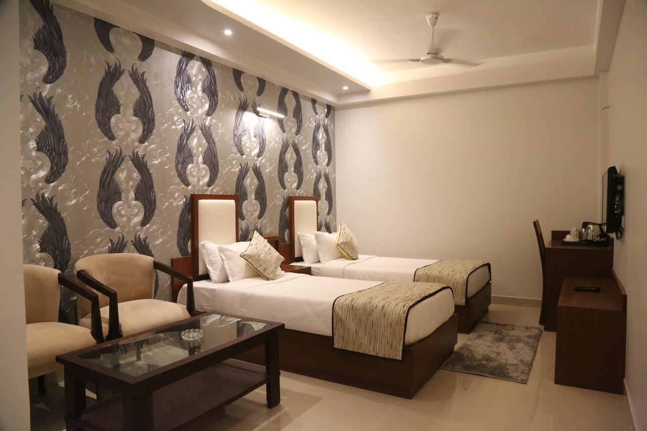 Hotel Varanasi Inn Kültér fotó