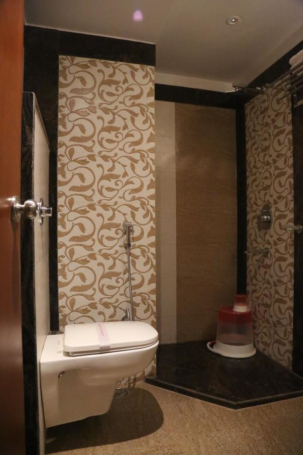 Hotel Varanasi Inn Kültér fotó