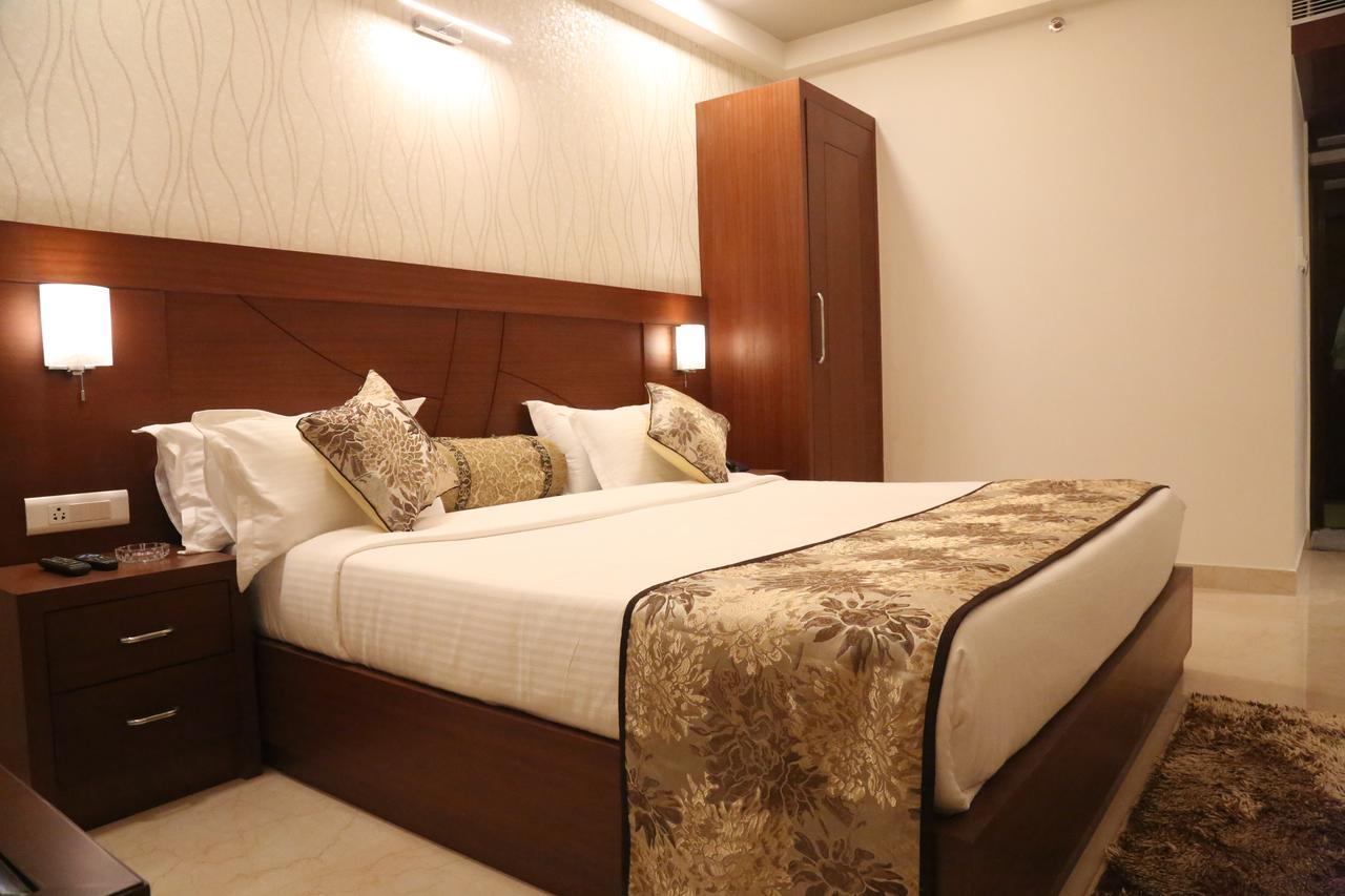 Hotel Varanasi Inn Kültér fotó