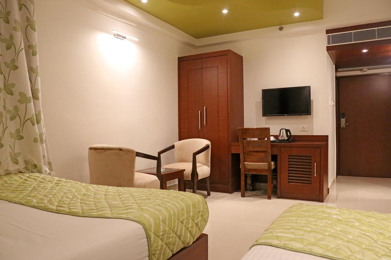 Hotel Varanasi Inn Kültér fotó