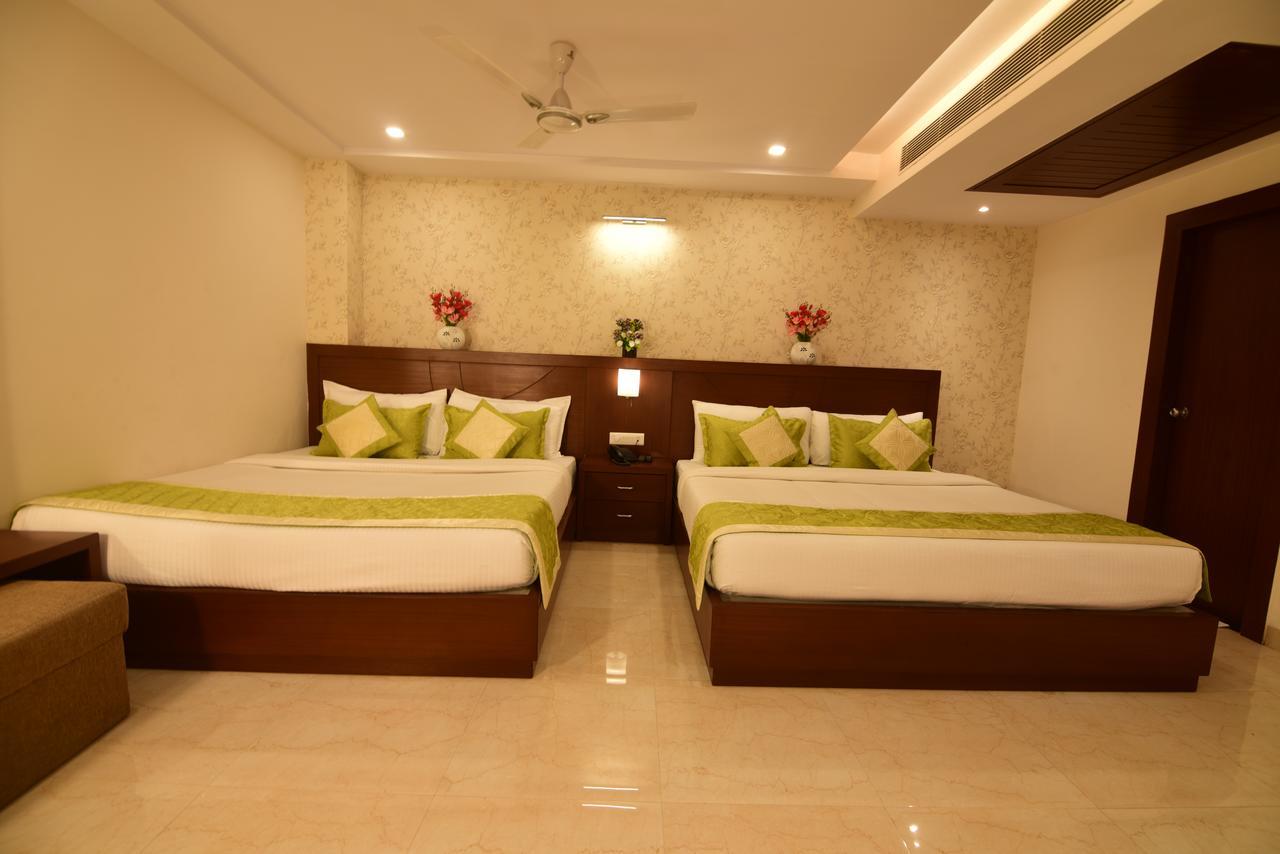 Hotel Varanasi Inn Kültér fotó