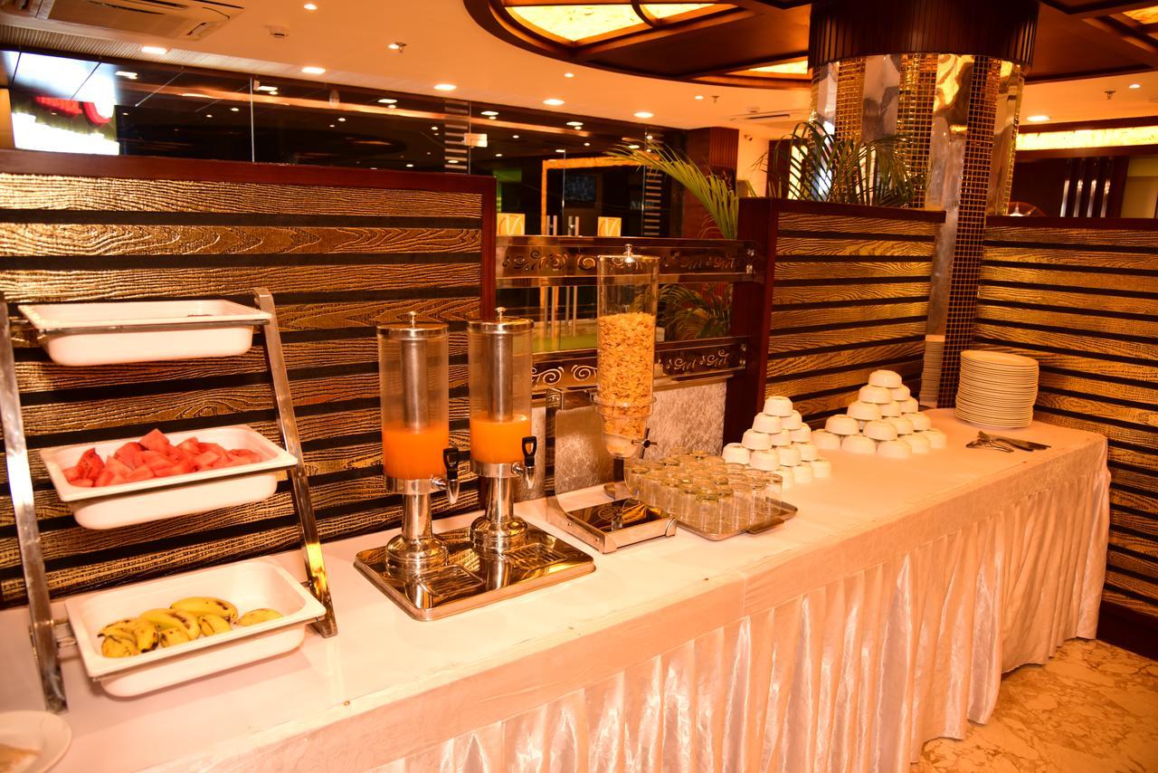 Hotel Varanasi Inn Kültér fotó