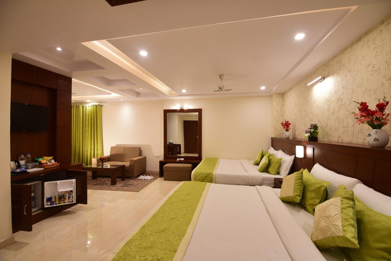 Hotel Varanasi Inn Kültér fotó